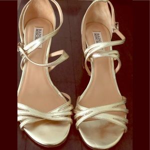 Badgley Mischka block heel sandals